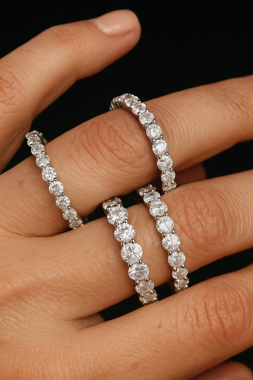 モアサナイト 指輪 シルバーMoissanite エメラルド リング 限定価格 モアッサナイト - 指輪・リングの人気通販 | minne 国内最大級の