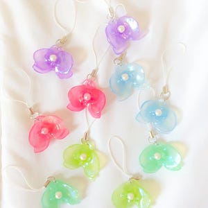 Orchid Flower Keychain handmade from shrinking paper Orchidee Anhänger