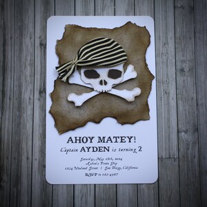 PIRATE SKULL Invitation