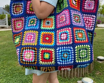 Crochet Suquare Granny Bag, Handmade Crochet Weekender Bag –XXL Travel Tote with Leather Straps –Oversized Carry-All Bag –Large Boho Bag