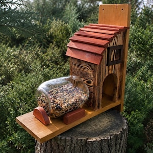 Rustic Squirrel Feeder with Glass Jar | Handmade Wooden Squirrel Feeder | Decorative Squirrel Feeder for Garden