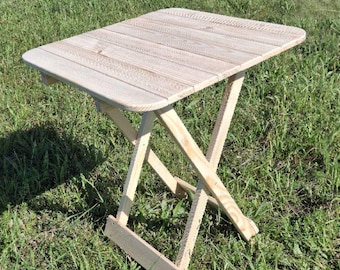 Mesa plegable de madera para exterior hecha a mano: compacta para jardín y balcón
