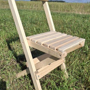 Folding Wooden Chair | Handmade Outdoor Furniture | Portable Outdoor Seat for Balcony, Garden or Camping | Natural Wood Lounge Seat