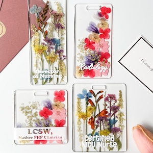 Wildflowers Custom Resin Badge buddy, Real Pressed Flower gift for healthcare worker RN, bSN, cNO, MA badge backer gift for nurse