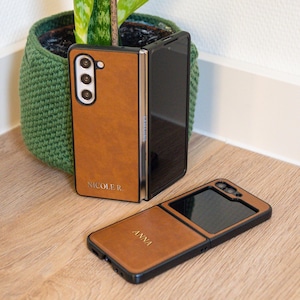 Custodia in similpelle personalizzata per Samsung Z Flip 6 5 Galaxy Z Fold 6 5, iniziali monogramma Z Flip5 6 nome in rilievo lettera personalizzata oro argento