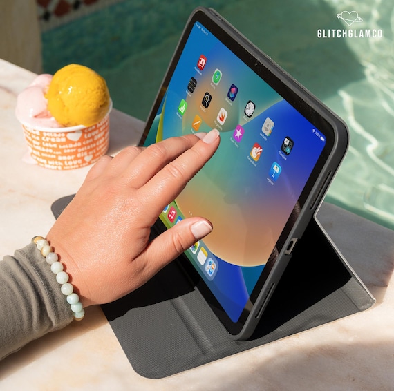 Cute Capybara Case for iPad 10.2