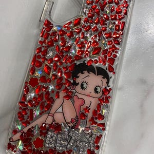 Étui pour téléphone rouge Betty Boop indésirable