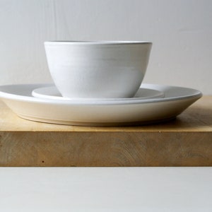 Four table dinnerware settings small bowl, side plate and dinner plate in your choice of colour image 5