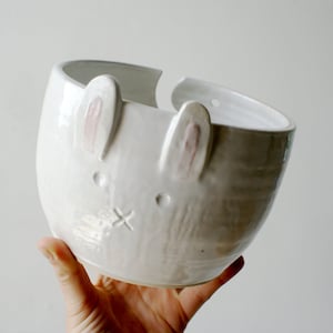 Handmade rabbit ceramic yarn bowl gift for knitters customised in your choice of colour image 6