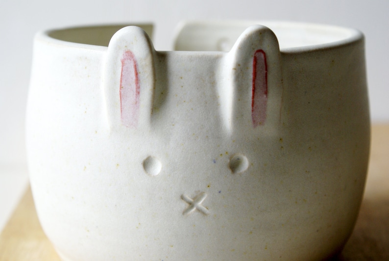 Handmade rabbit ceramic yarn bowl gift for knitters customised in your choice of colour image 3