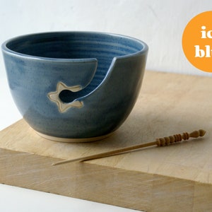 Pottery yarn bowl with little star hook, small yarn bowl for knitting customised in your choice of colour Ice blue