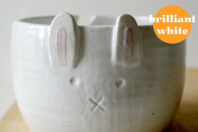 Handmade rabbit ceramic yarn bowl gift for knitters customised in your choice of colour Brilliant White