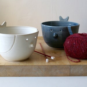 Customisable wren shaped yarn bowl for knitting and crochet projects image 5