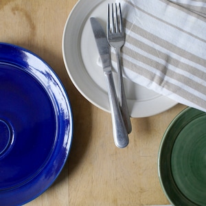 Four table dinnerware settings small bowl, side plate and dinner plate in your choice of colour image 9