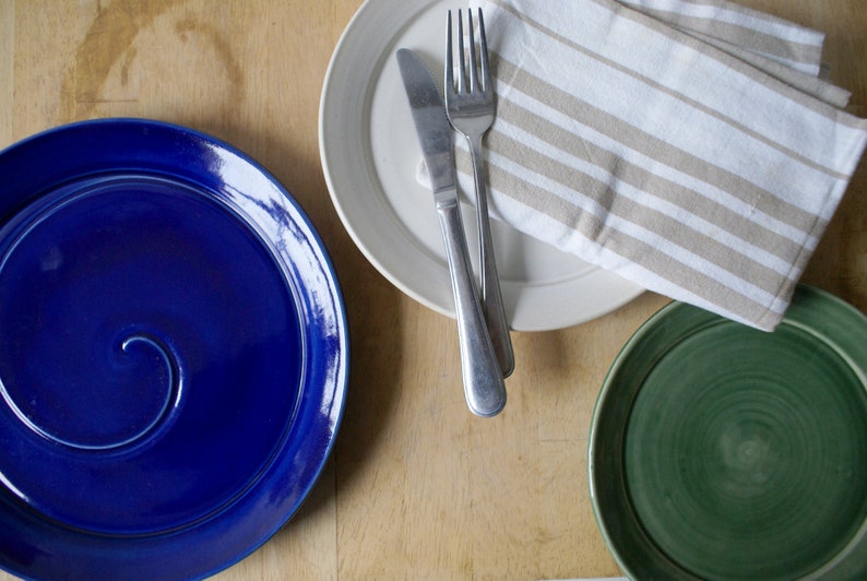 Four table dinnerware settings small bowl, side plate and dinner plate in your choice of colour image 9