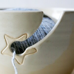 Pottery yarn bowl with little star hook, small yarn bowl for knitting customised in your choice of colour image 10