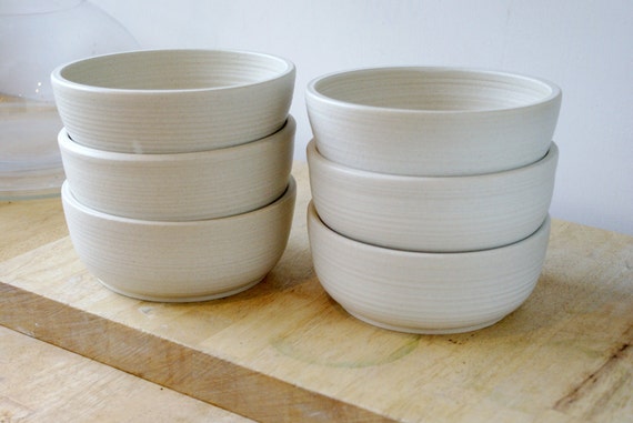 Handmade Stoneware Salad Bowl Set: Custom Glaze Pottery Bowls