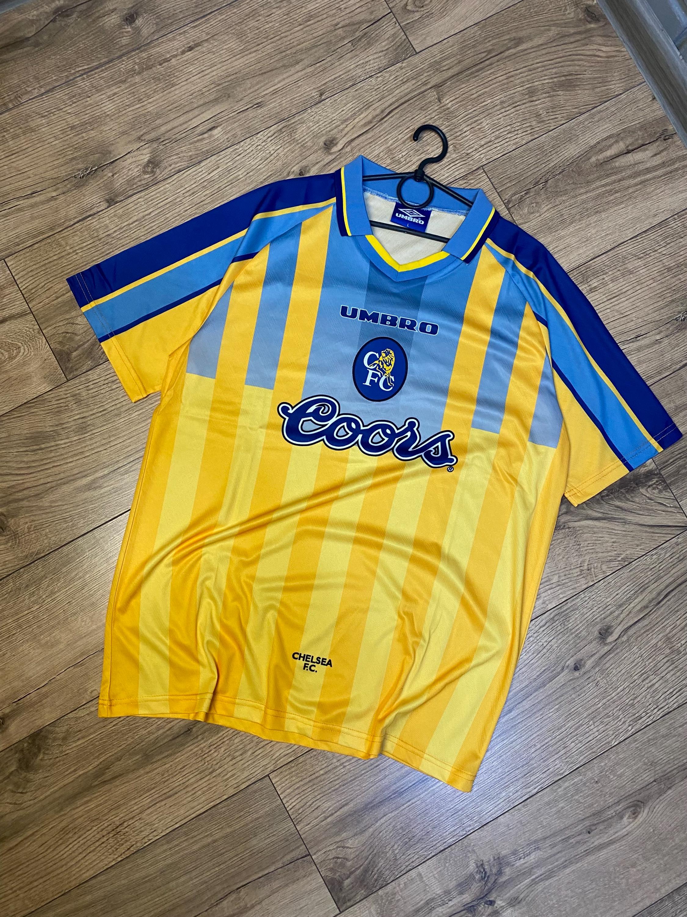Umbro Chelsea - Etsy Umbro Chelsea - Etsy