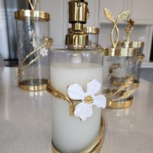 Handmade Glass Soap Dispenser – Gold Floral Bathroom & Kitchen Accessory – Elegant Refillable Lotion or Hand Soap Dispenser