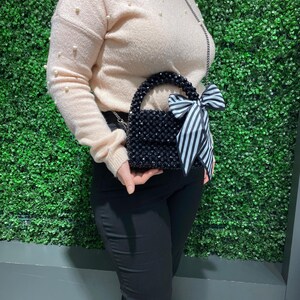 Bolso negro con cuentas hecho a mano, bolso de mano para fiesta de noche, bolso de perlas para novia, bolso de novia único, bolso de mano con perlas imagen 10