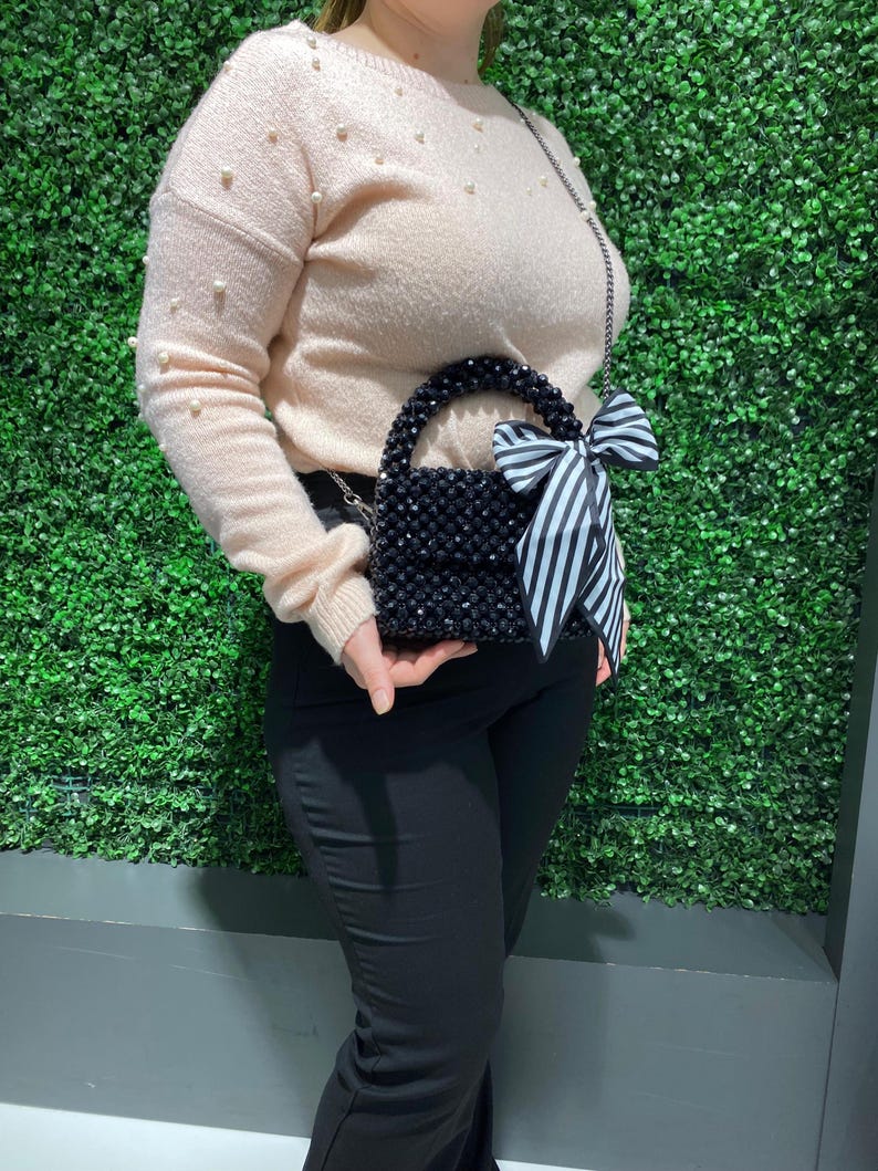 Bolso negro con cuentas hecho a mano, bolso de mano para fiesta de noche, bolso de perlas para novia, bolso de novia único, bolso de mano con perlas imagen 10