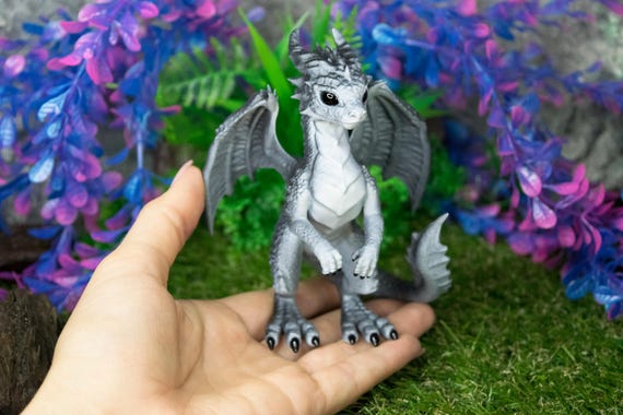 Gray Dragon Figurine: Sculpture with Shiny Eyes