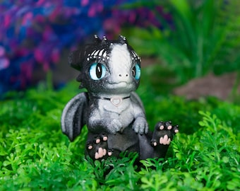 Dragon Figurine with Glass Eyes, Perfect Gift for Dragon Lovers