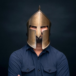Spartan Warrior Helmet – Authentic Medieval Greek Armor for 300 Movie Cosplay, LARP & Ultimate Halloween Gift for Him