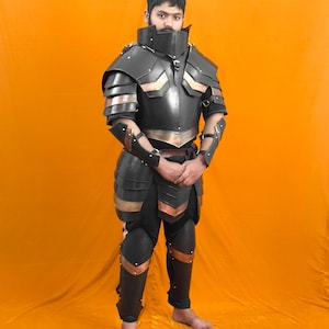 Templar Knight Armor Set | Iconic Medieval Suit for LARP, Cosplay  Halloween | Includes Bracers, Pauldrons, Chest & Back Armor