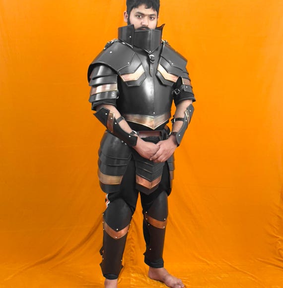 Templar Knight Armor Set | Iconic Medieval Suit for LARP, Cosplay  Halloween | Includes Bracers, Pauldrons, Chest & Back Armor
