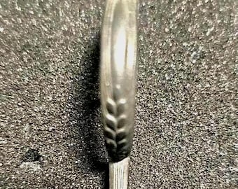 Antique Victorian Sterling Silver Tussie Mussie Posey holder pin brooch C-clasp