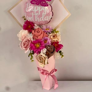 Sjaalboeket, hijabboeket, boeketten, bruidscadeaus, islamitische geschenken, sjaals. Afstuderen, hadj mubarak huwelijksverjaardag verjaardagscadeaus