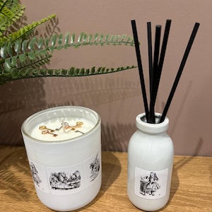 Handmade Alice in Wonderland candle and diffuser set