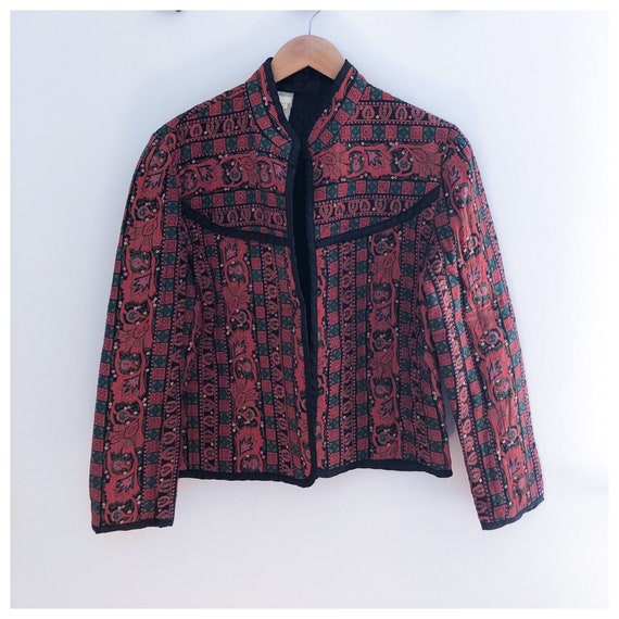 Vintage 70s Red Paisley Quilted Cropped Jacket Med