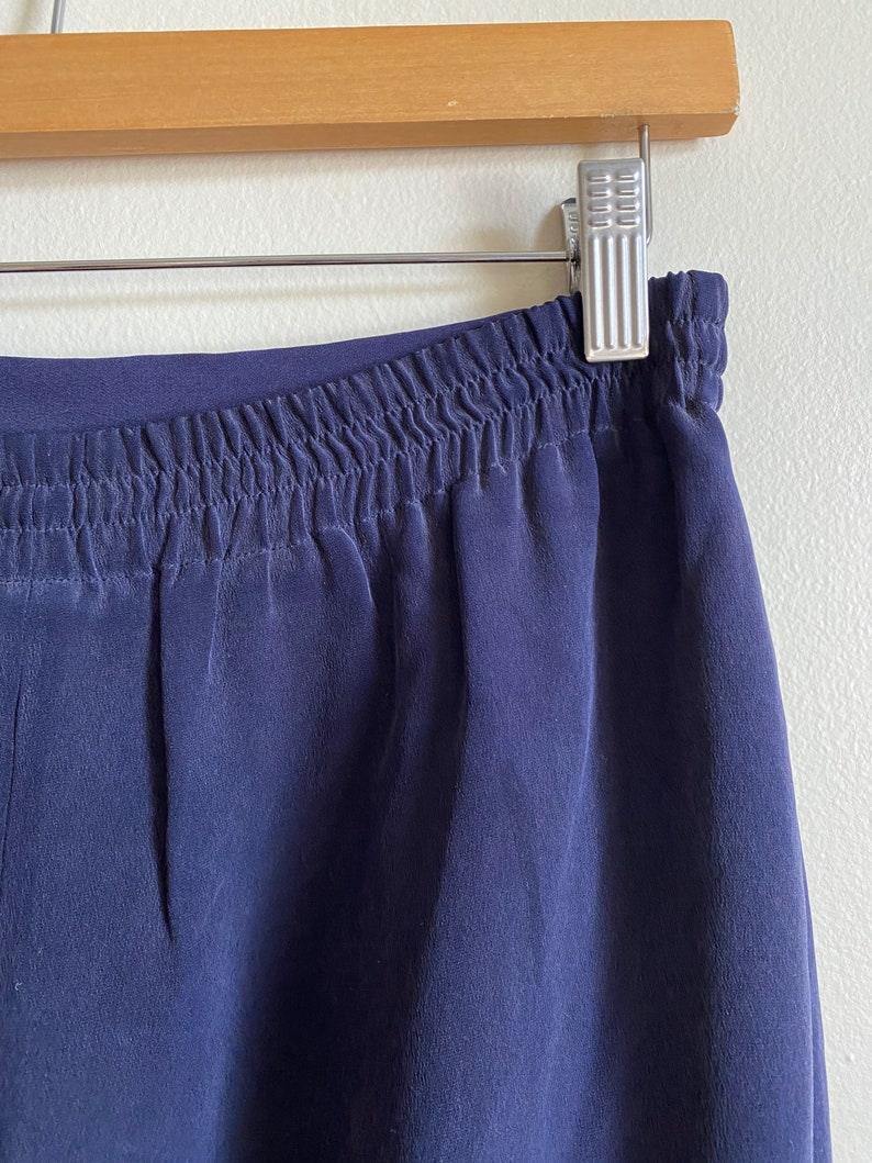 Vintage 90s Navy Blue Silk High Waisted Pencil Skirt Size 6 image 9