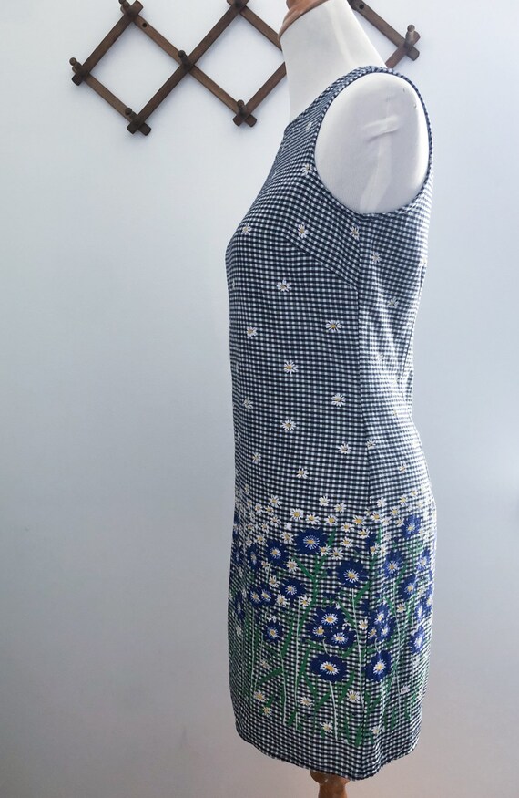 Vintage 90s Daisy Gingham Sleeveless Shift Dress … - image 7