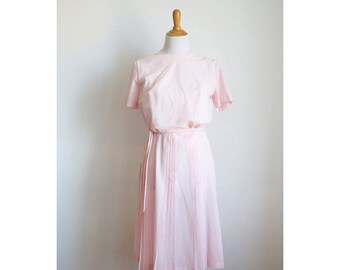 Vintage 1960s Light Pink Pleated Day Dress