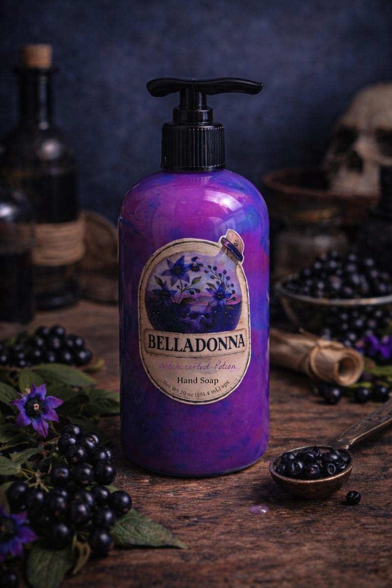 Nettoyant pour le corps BELLADONNA parfumé à la morelle, à la lavande, au bois de santal, à la fève de tonka, à la cerise et à la vanille - gel douche, savon pour les mains image 2