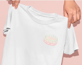 vintage Happy Birthday cake shirt . 1950s cake decoration tee