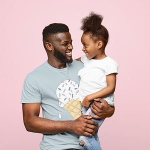 Riesen Eistüten Shirt. Vanille streut süßes Leckerli T-Shirt