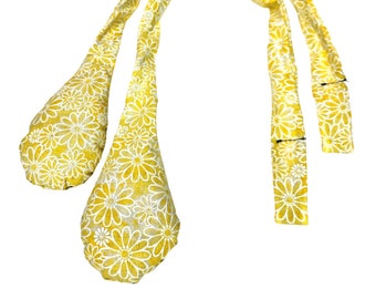 Cotton Practice Sock Poi: Yellow Daisy Beginner Flow Toy