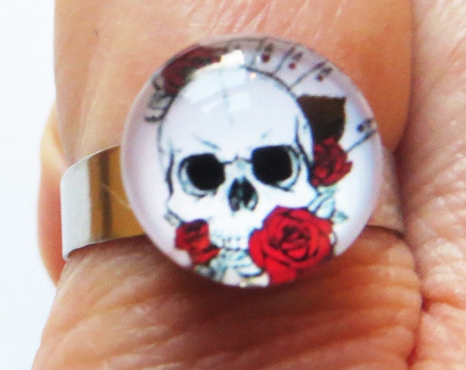 Skull And Roses Rings Skull and Roses Tattoo Art Style Ring - Etsy