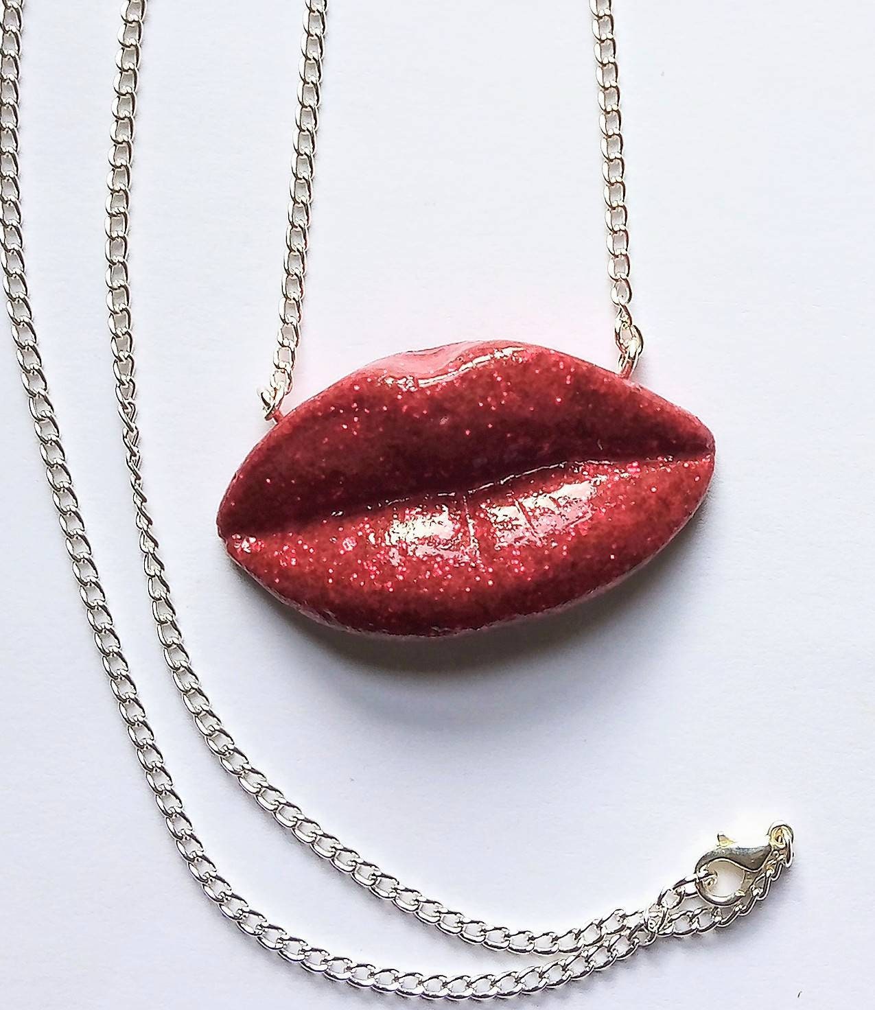 Red on sale lips necklace