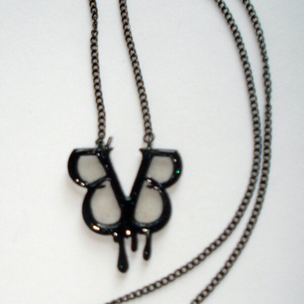 BVB melting logo necklace