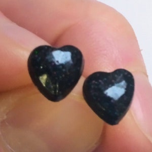 Black glittery gemstone shape heart stud earrings