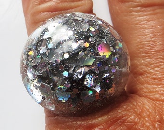 Disco ball shimmering stars glittery bubble ring