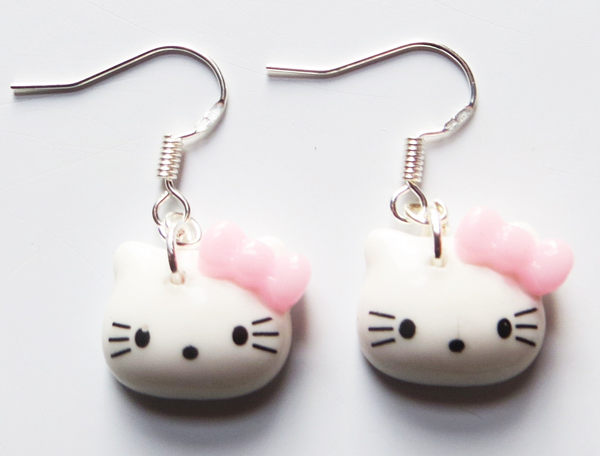 Cute Anime Sanrio Hello Kitty Dangle Earrings Korean Creative Kawaii  Crochet Earring Cartoon Girls Party Jewelry Birthday Gift - Walmart.com