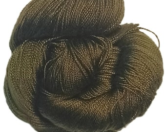 armoise - Dryad 100 % tencel teint à la main 5/2 fils, 545 yards