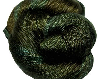 Lichen - Dryade 100 % tencel teint à la main 5/2 laine 545 verges