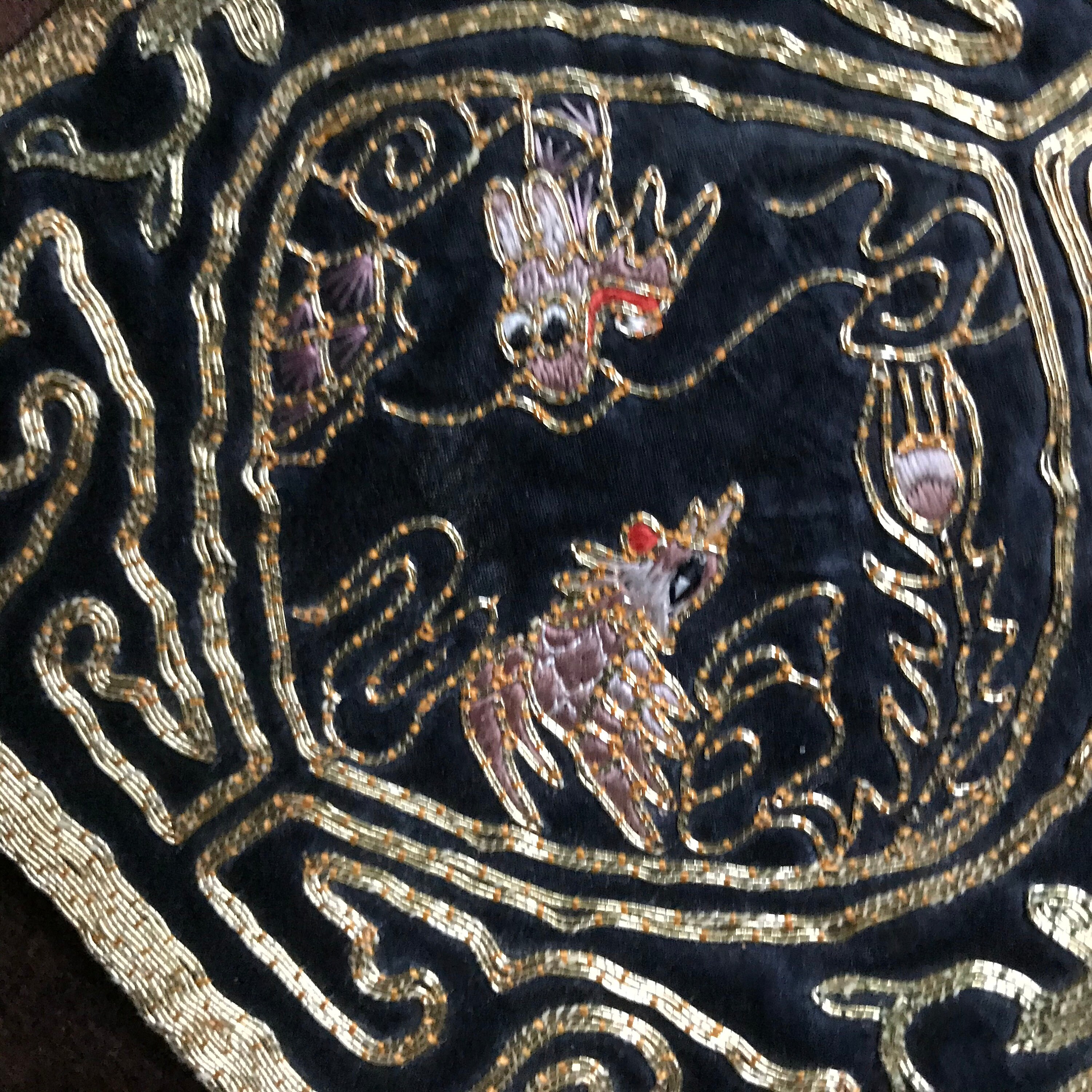 VINTAGE GOLDWORK kleine sechseckige 55-Zoll-schwarze Seide | Etsy